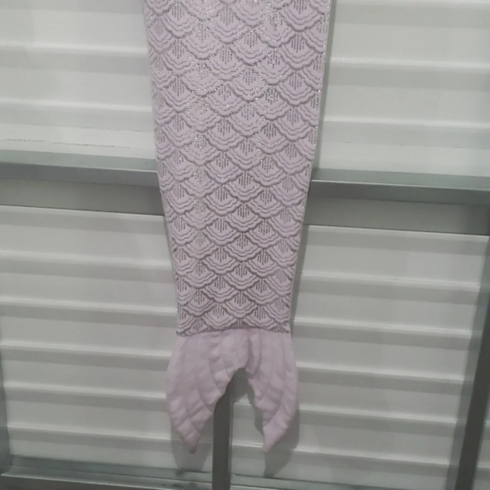 Pillowfort mermaid‎ tail blanket
